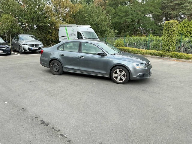 Volkswagen jetta personenauto - afbeelding 23 van  26
