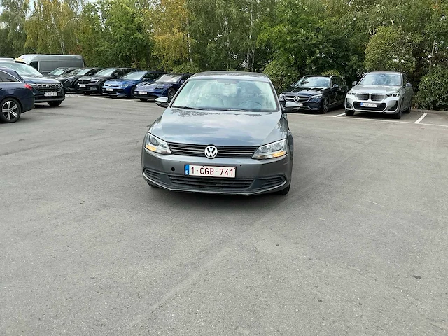 Volkswagen jetta personenauto - afbeelding 21 van  27