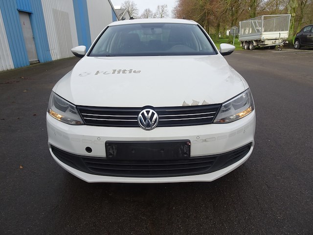 Volkswagen jetta - afbeelding 11 van  18
