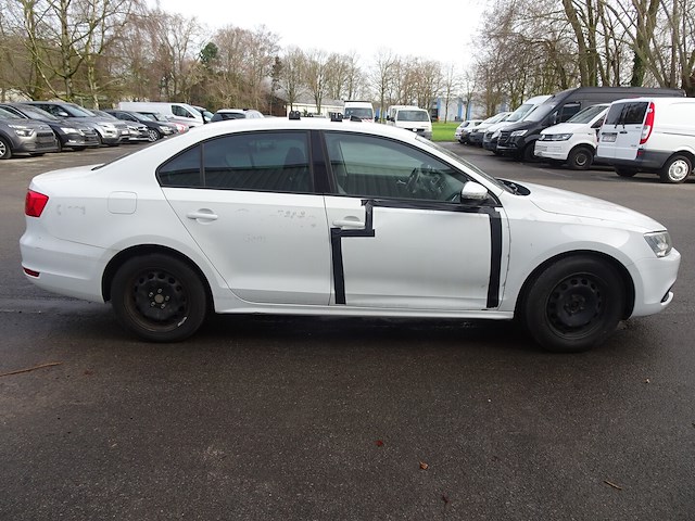 Volkswagen jetta - afbeelding 12 van  18