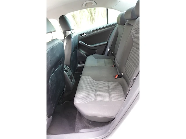 Volkswagen jetta - afbeelding 2 van  18