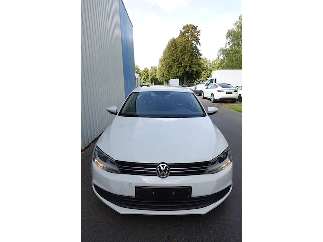 Volkswagen jetta - afbeelding 11 van  18