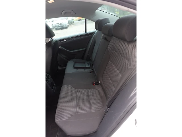 Volkswagen jetta - afbeelding 5 van  13