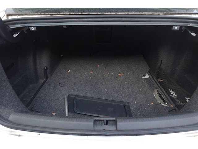 Volkswagen jetta - afbeelding 11 van  13