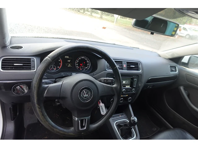 Volkswagen jetta - afbeelding 13 van  13