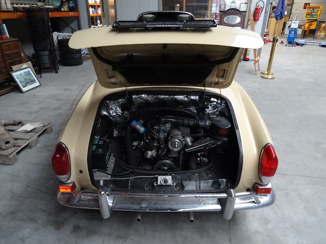Volkswagen karmann ghia cabrio - afbeelding 9 van  19