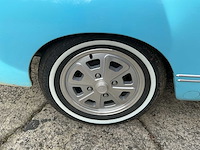 Volkswagen karmann oldtimer - afbeelding 2 van  16