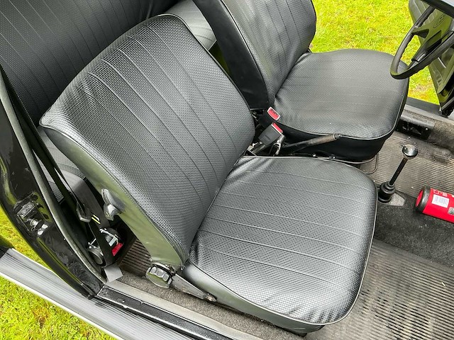 Volkswagen kever 1200 oldtimer - afbeelding 15 van  38
