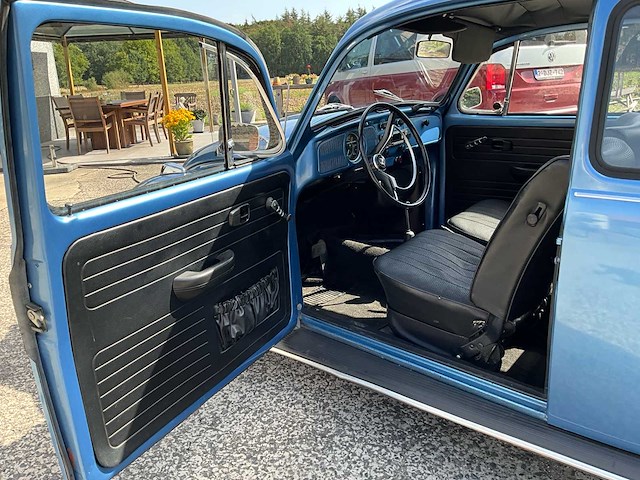 Volkswagen kever 1300 automatic oldtimer - afbeelding 2 van  31