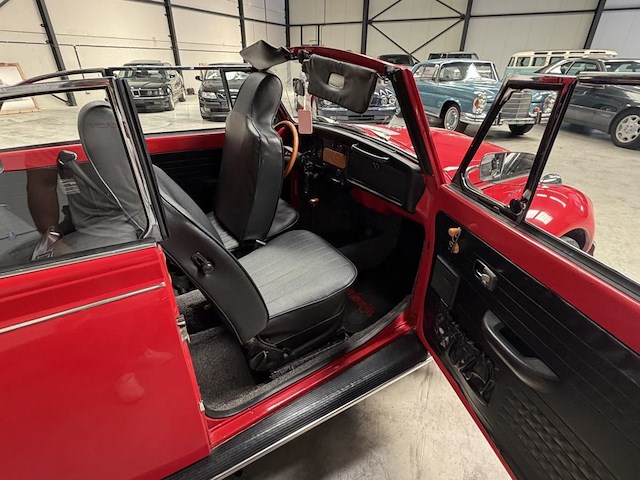 Volkswagen kever 1302 cabiro - afbeelding 6 van  24
