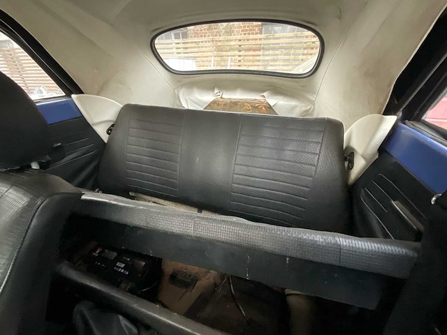 Volkswagen kever 1303 cabriolet vintage auto's > 15 - afbeelding 11 van  25