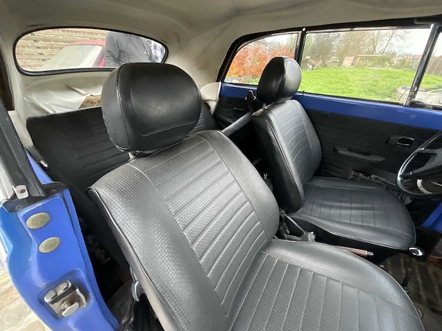 Volkswagen kever 1303 cabriolet vintage auto's > 15 - afbeelding 14 van  25