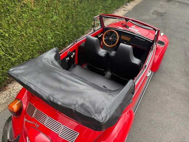 Volkswagen kever cabrio 1302 ls oldtimer - afbeelding 3 van  18