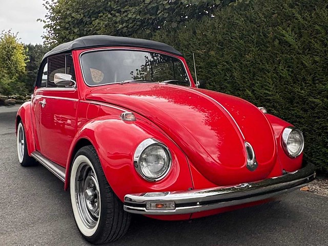 Volkswagen kever cabrio 1302 ls oldtimer - afbeelding 1 van  18