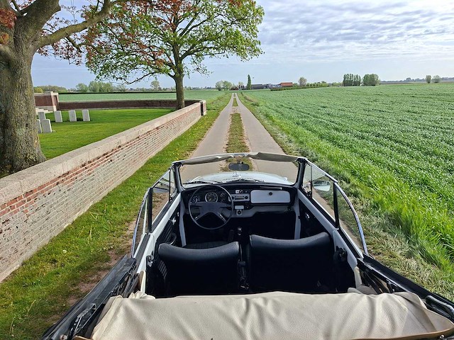 Volkswagen kever cabrio 1302s - afbeelding 14 van  31
