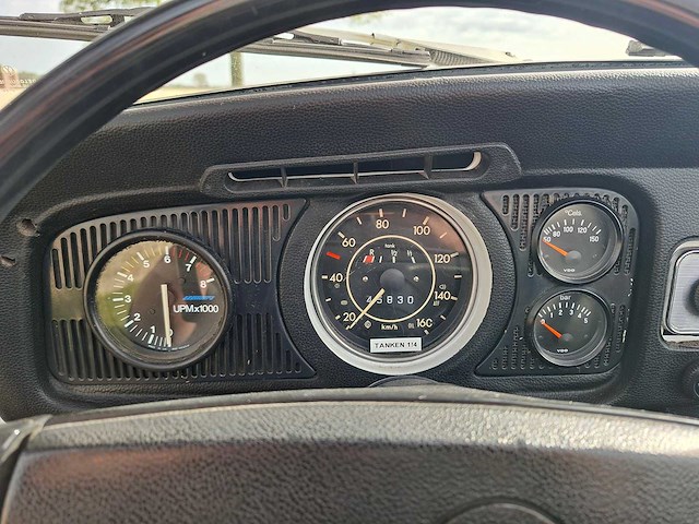 Volkswagen kever cabrio 1302s - afbeelding 27 van  31