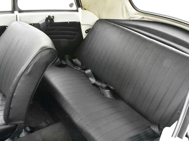 Volkswagen kever cabrio 1302s - afbeelding 4 van  57