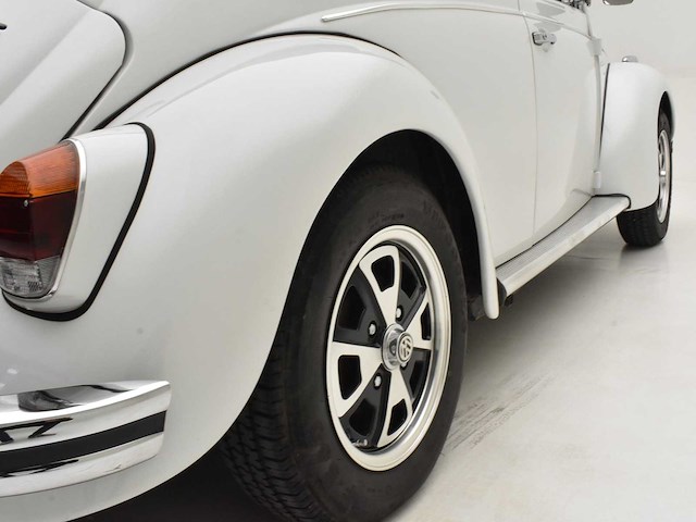 Volkswagen kever cabrio 1302s - afbeelding 42 van  57