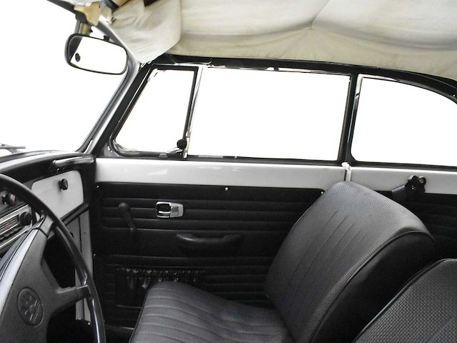 Volkswagen kever cabrio 1302s - afbeelding 7 van  57