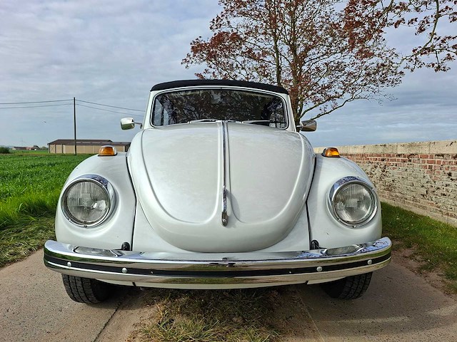 Volkswagen kever cabrio 1302s - afbeelding 2 van  38