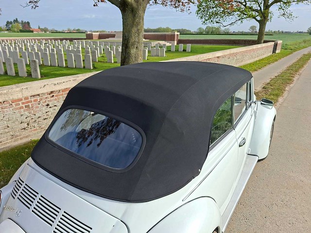 Volkswagen kever cabrio 1302s - afbeelding 7 van  38