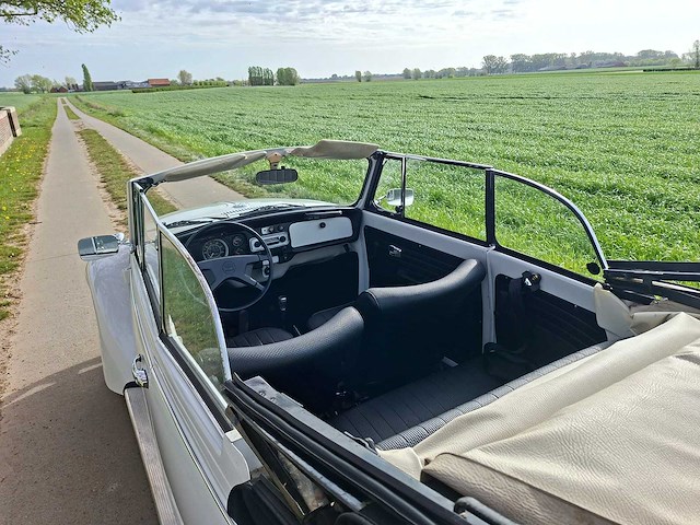 Volkswagen kever cabrio 1302s - afbeelding 25 van  38