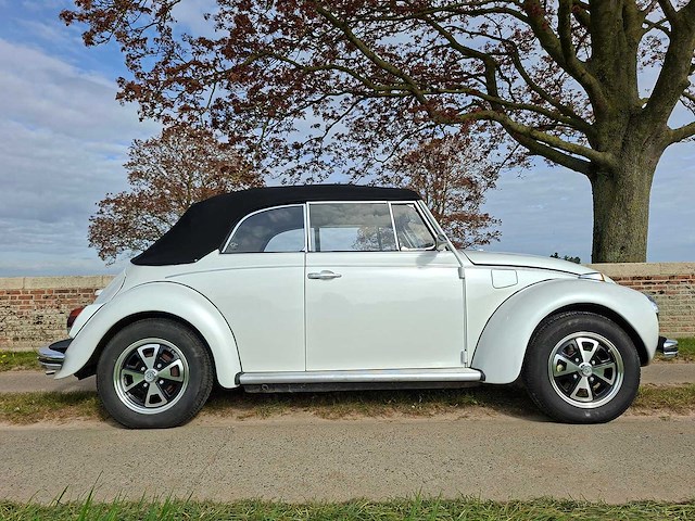 Volkswagen kever cabrio 1302s - afbeelding 30 van  38