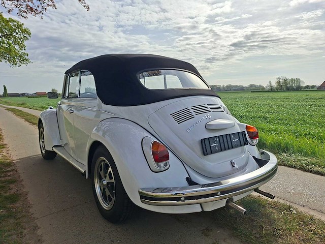 Volkswagen kever cabrio 1302s - afbeelding 35 van  38