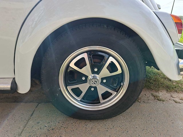 Volkswagen kever cabrio 1302s - afbeelding 33 van  50