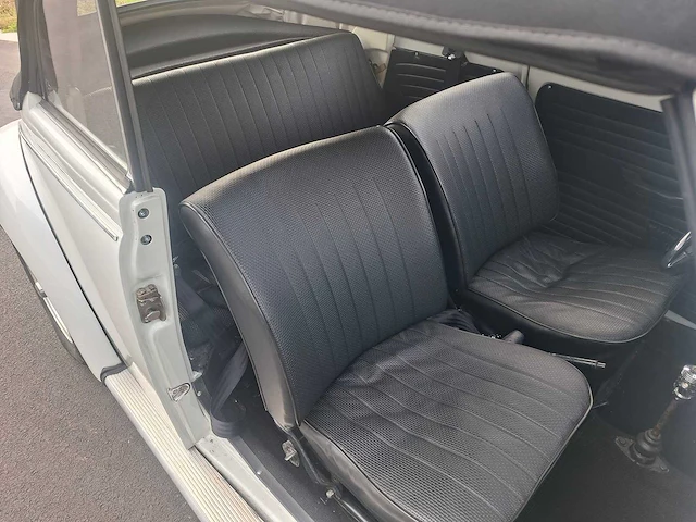 Volkswagen kever cabrio 1302s - afbeelding 5 van  43