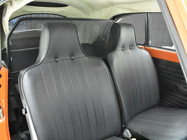Volkswagen kever cabrio - afbeelding 15 van  46