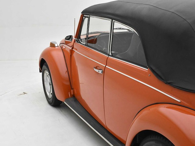 Volkswagen kever cabrio - afbeelding 25 van  46