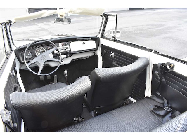 Volkswagen kever cabrio - afbeelding 29 van  50