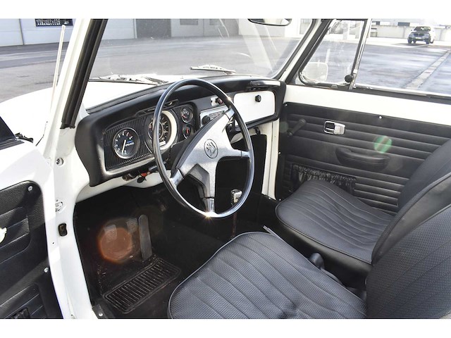 Volkswagen kever cabrio - afbeelding 35 van  50