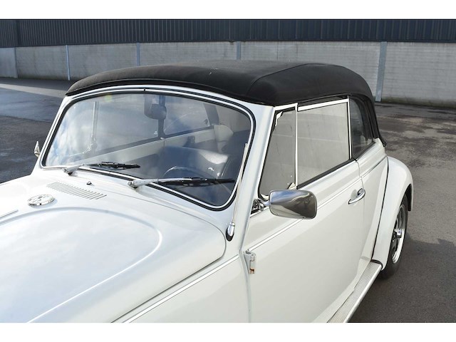 Volkswagen kever cabrio - afbeelding 40 van  50