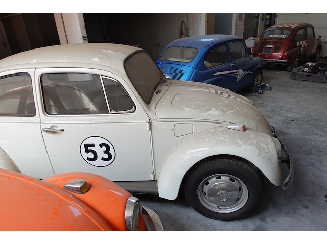 Volkswagen kever herbie - afbeelding 2 van  9