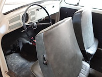 Volkswagen kever herbie - afbeelding 5 van  9