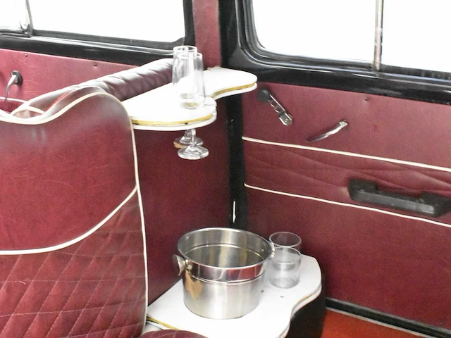 Volkswagen kever limousine - afbeelding 13 van  47