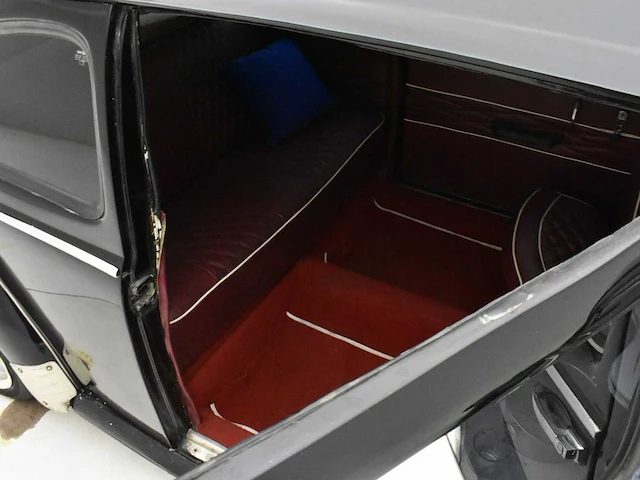 Volkswagen kever limousine - afbeelding 18 van  47