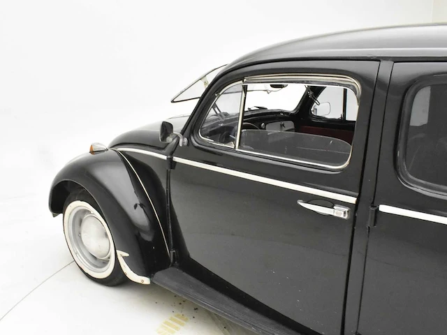 Volkswagen kever limousine - afbeelding 36 van  47