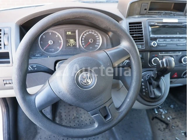 Volkswagen kombi (2013-279,327 km) - afbeelding 2 van  61