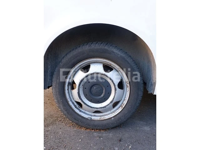 Volkswagen kombi (2013-279,327 km) - afbeelding 30 van  61