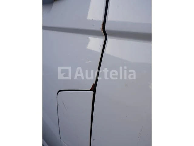 Volkswagen kombi (2013-279,327 km) - afbeelding 32 van  61