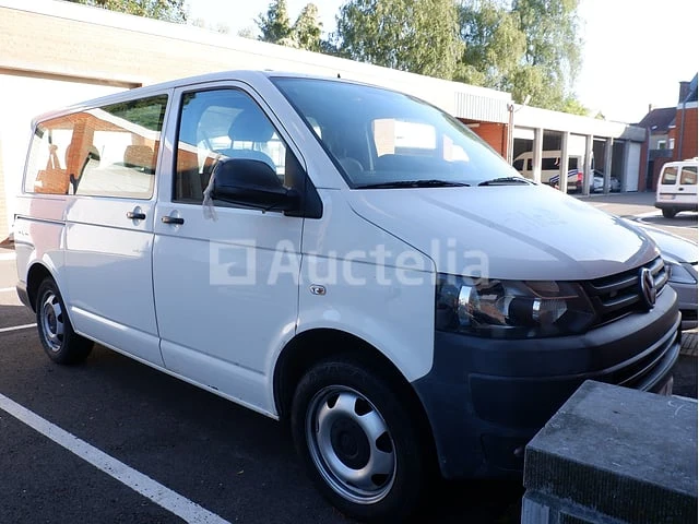 Volkswagen kombi (2013-279,327 km) - afbeelding 23 van  61