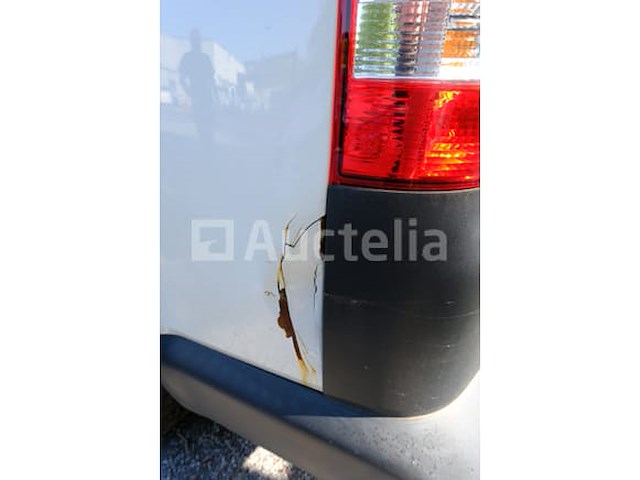 Volkswagen kombi (2015-230,008 km)(vin:wv2zzz7hzfh070386) - afbeelding 32 van  46