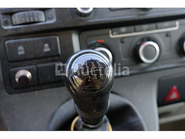 Volkswagen kombi (2015-230,008 km)(vin:wv2zzz7hzfh070386) - afbeelding 3 van  46