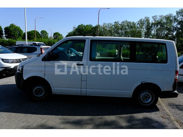 Volkswagen kombi (2015-230,008 km)(vin:wv2zzz7hzfh070386) - afbeelding 5 van  46