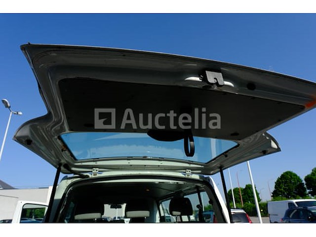 Volkswagen kombi (2015-230,008 km)(vin:wv2zzz7hzfh070386) - afbeelding 8 van  46