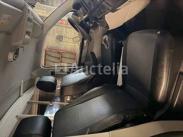 Volkswagen kombi bestelwagen (2020-256,267 km-vin:wv2zzz7hzkx029664) - afbeelding 19 van  21