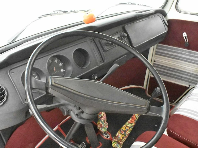 Volkswagen kombi t2 hippie bus ***no reserve*** - afbeelding 5 van  48